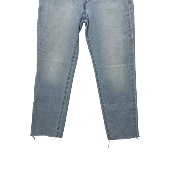 Gap Girlfriend Mid Rise Light Wash Denim Jeans 27 4R Raw Hem Distressed Casual - Picture 7 of 10